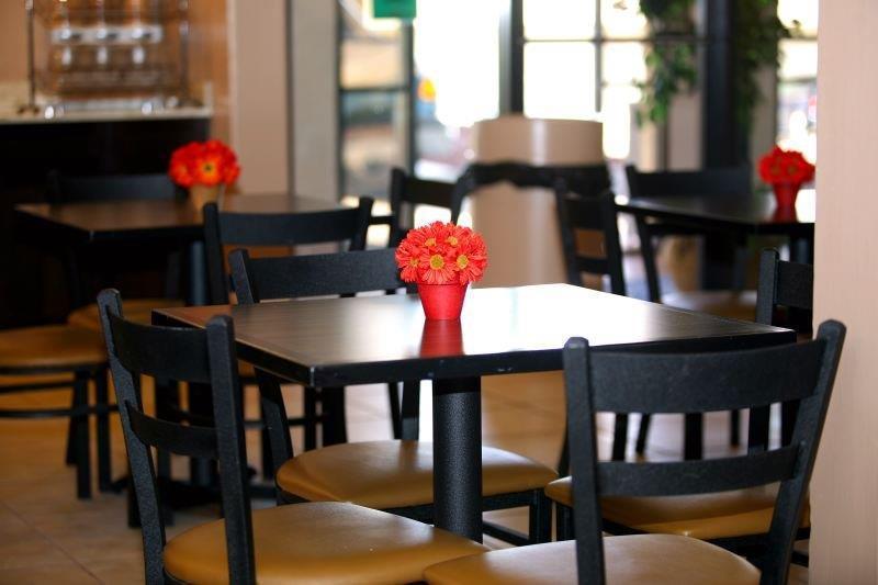 贝斯特韦斯特阿尔伯克基机场套房和酒店 餐厅 照片